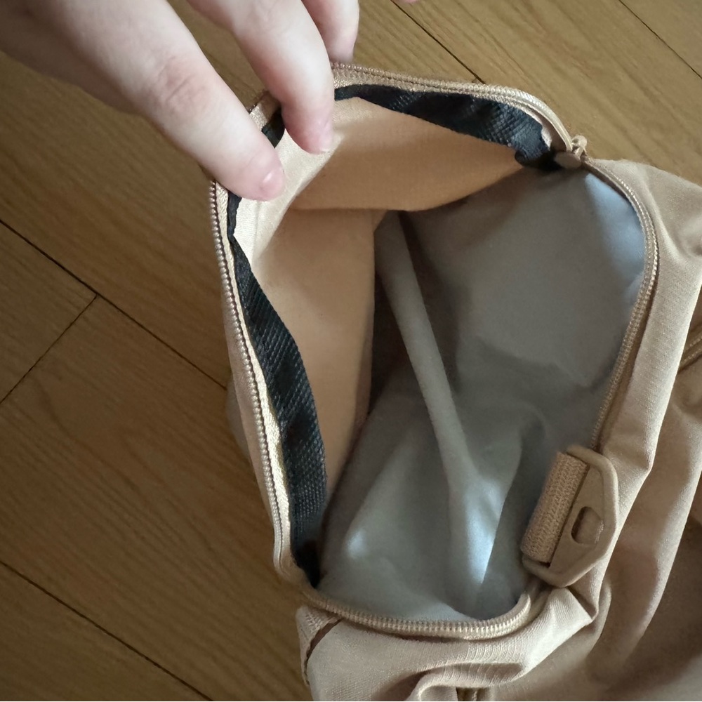 Adidas Defender 5 Small Duffel/Gym Bag - Picture 5 of 10